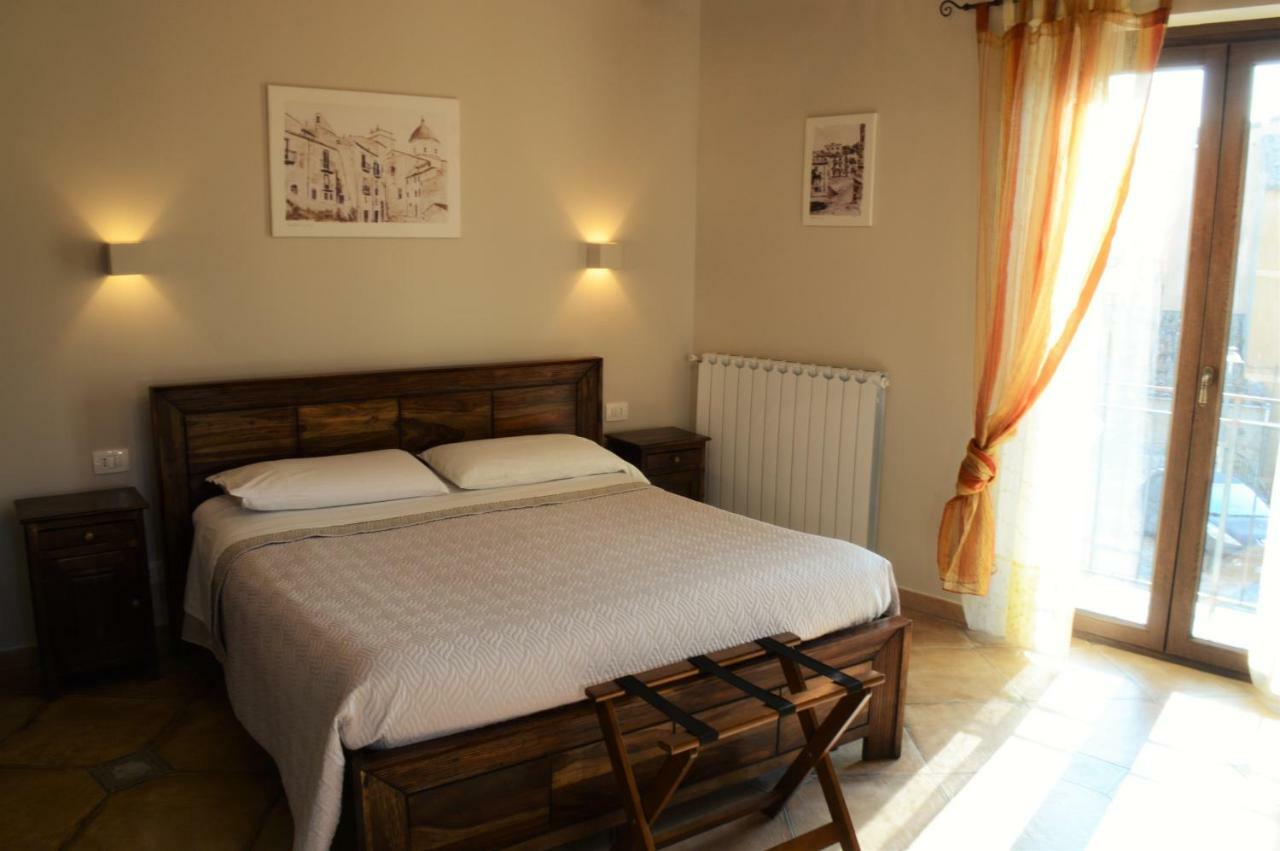 Il Castello Bed & Breakfast Petralia Sottana Exterior foto